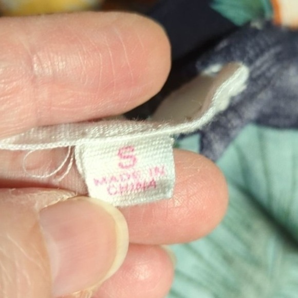 L'atisite Floral Tropical Print Tie Front Top Junior's Size Small Crop‎ Vacation - Picture 5 of 7